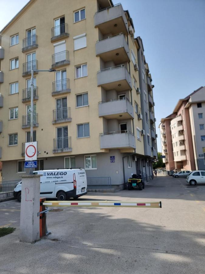 Apartments D&D Pozarevac Ngoại thất bức ảnh